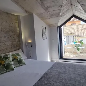 https://malaga-a-tu-ritmo-edificio-recien-inaugurado.hotelsinnerja.org